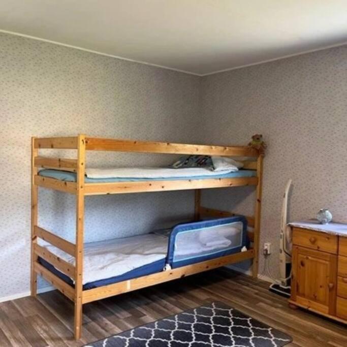 Hamra  Familienfreundliche Farm Stuga מראה חיצוני תמונה