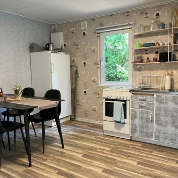Hamra  Familienfreundliche Farm Stuga מראה חיצוני תמונה